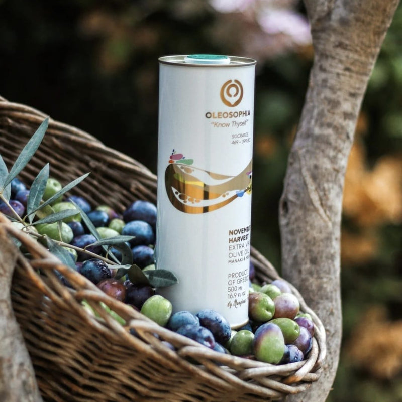 Greek Extra Virgin Olive Oil from Corinth with Manaki & Megaritiki olive varieties is ideal for everyday use: mild, fruity & aromatic! Buy Greek olive oil online for delivery across Australia.