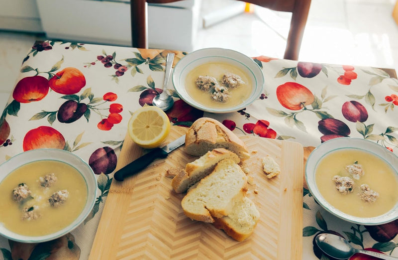 A Greek cookbook by Meni Valle about the rich and diverse culinary heritage of Thessaloniki and the Northern Greek region. Buy Greek cookbooks online.