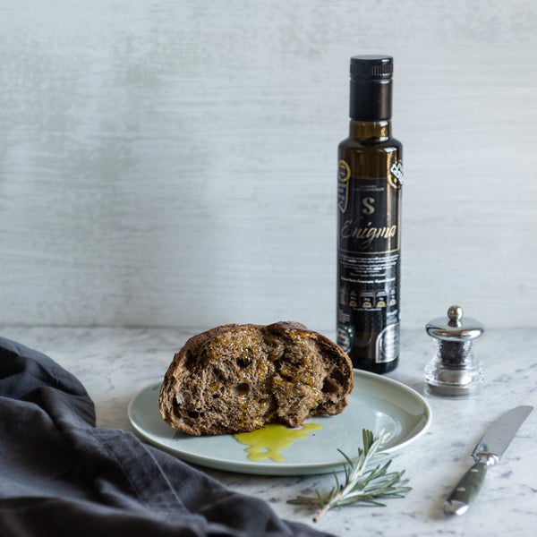 Enigma Superior Flavoured Organic Extra Virgin Olive Oil - Unfiltered gourmet flavoured olive oil by an artisan.A superior gourmet extra virgin olive oil flavoured with walnuts,apples,cinnamon,honey,sage & lemon